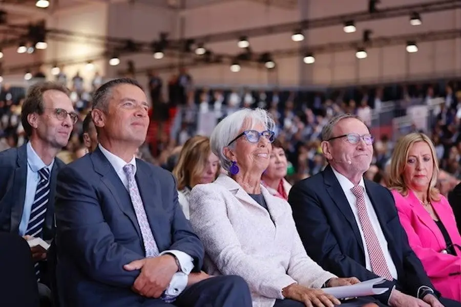 v.l.n.r.: Thomas Mang, Präsident Sparkassenverband Niedersachsen, Christine Lagarde, Präsidentin Europäische Zentralbank und Helmut Schleweis, Präsident Deutscher Sparkassen- und Giroverband, Quelle: DSGV